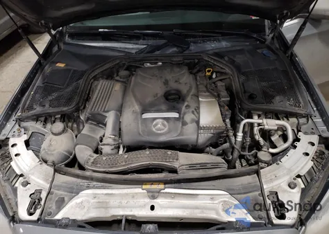 2016 Mercedes-Benz C 300 4Matic/Luxury 4Matic/Sport 4Matic from USA, damaged, VIN 55SWF4KB8GU113087